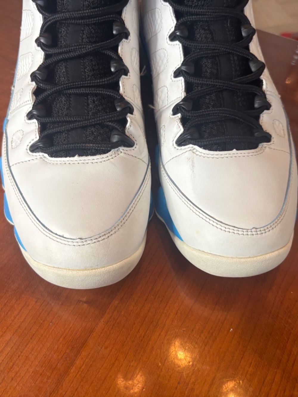 sneakers - Picture 2 of 12